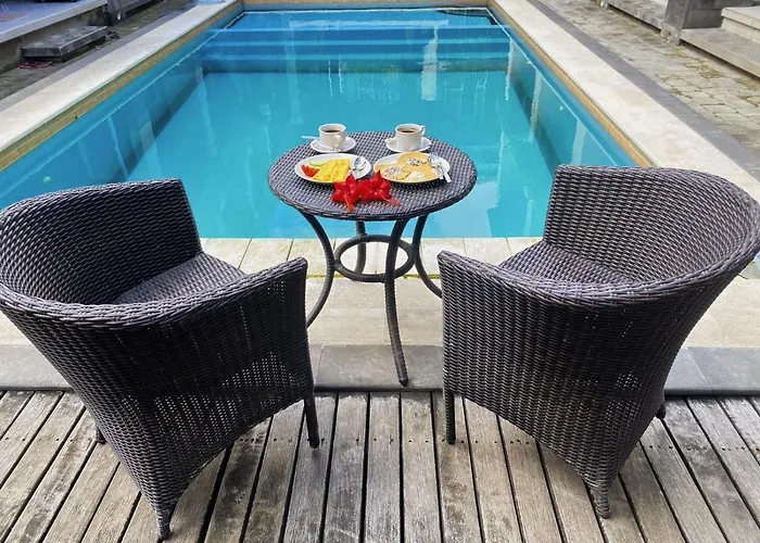 Guest house Santhi Graha Legian (Bali)