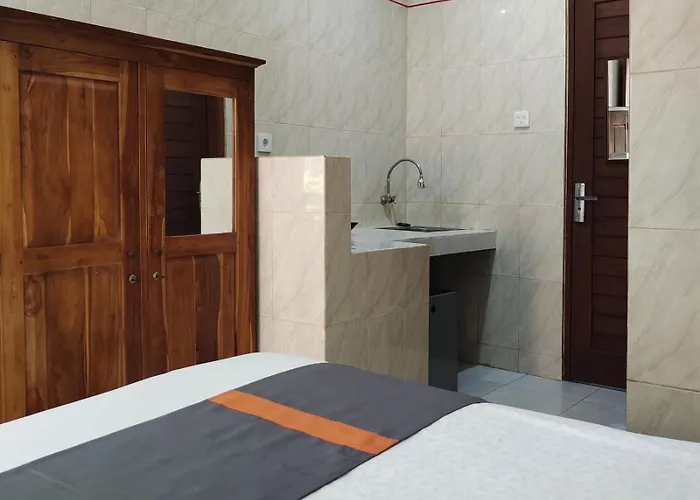 Guest house Santhi Graha 3*
