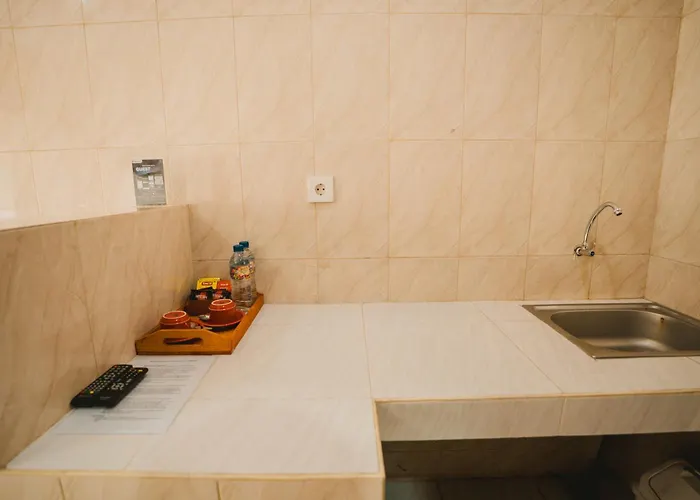 Guest house Santhi Graha Legian (Bali)